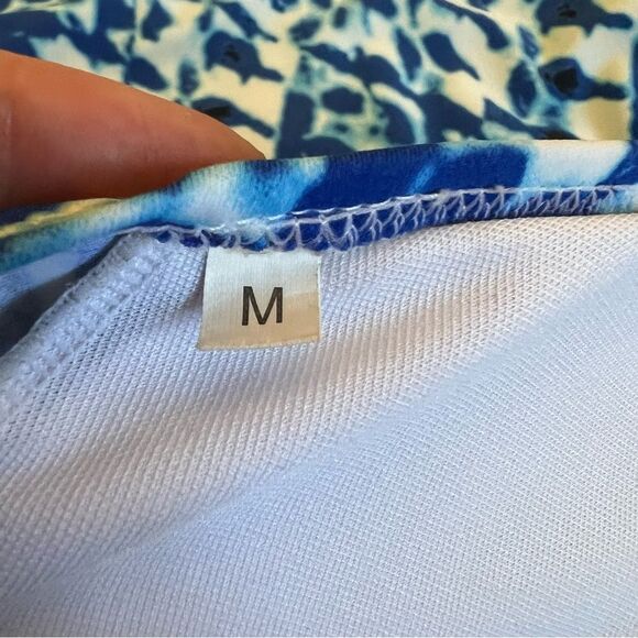 Cupshe Bikini Two Piece Swimsuit Blue White Tie Dye M - Picture 4 of 6